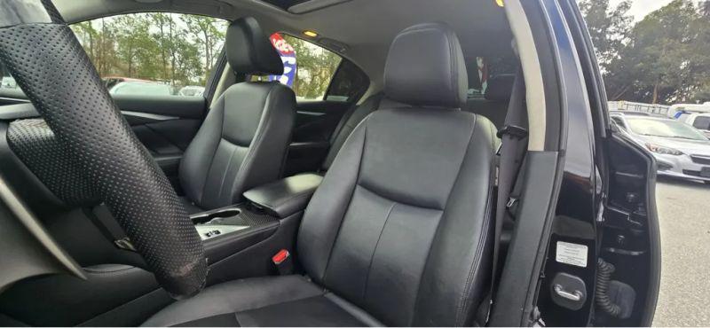 2015 INFINITI Q50 Premium