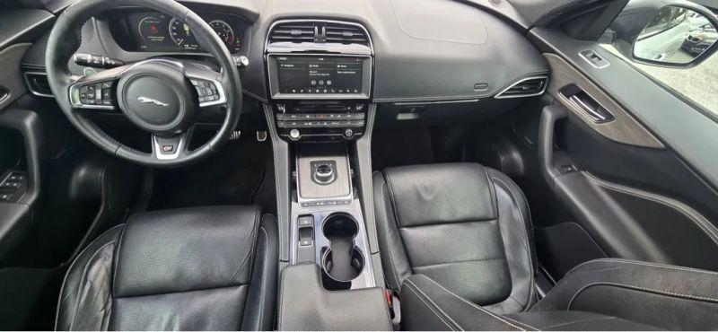 2017 Jaguar F-PACE S