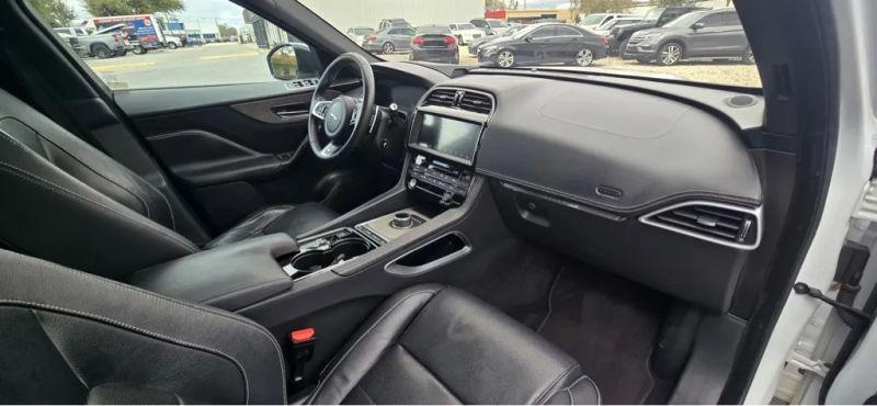 2017 Jaguar F-PACE S