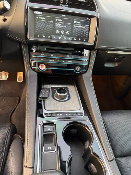 2017 Jaguar F-PACE S