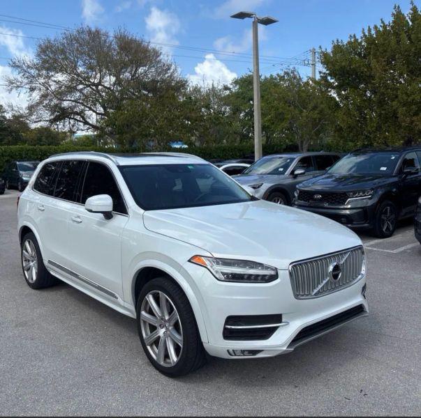2019 Volvo XC90 T6 Inscription