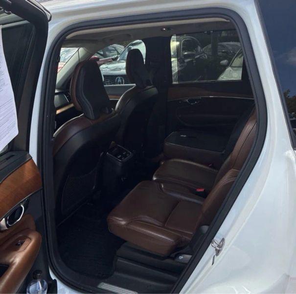 2019 Volvo XC90 T6 Inscription