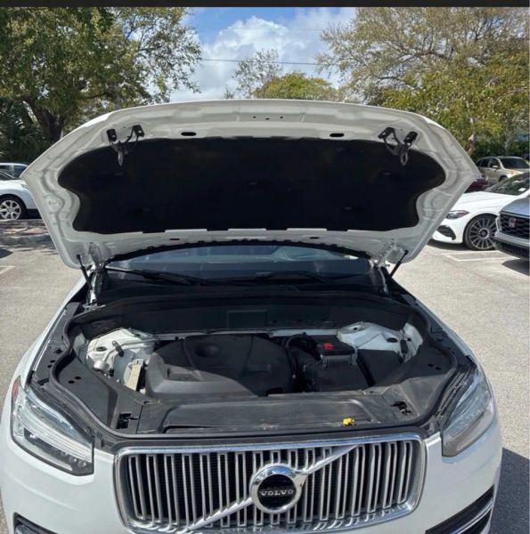 2019 Volvo XC90 T6 Inscription