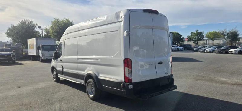2020 Ford Transit Cargo Van Extended Length w/9950-lb GVWR