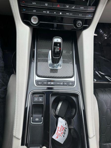 2020 Jaguar F-PACE SVR P550 AWD Automatic