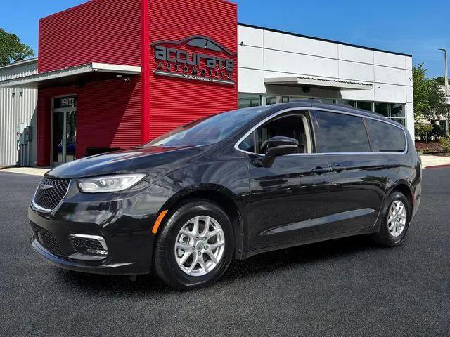 2022 Chrysler Pacifica Touring L for sale in Jacksonville, FL