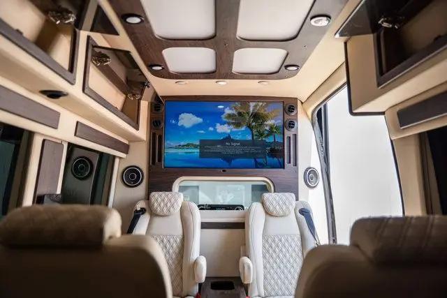 2023 Mercedes-Benz Sprinter 3500XD High Roof 4-Cyl Diesel HO