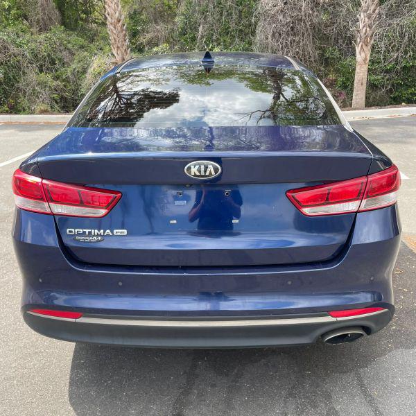 2018 Kia Optima LX
