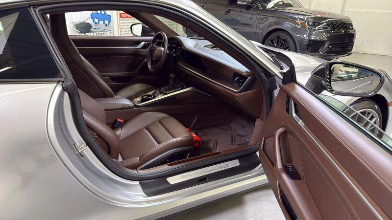 2021 Porsche 911 Carrera 4S