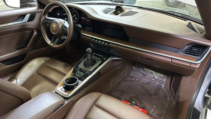 2021 Porsche 911 Carrera 4S