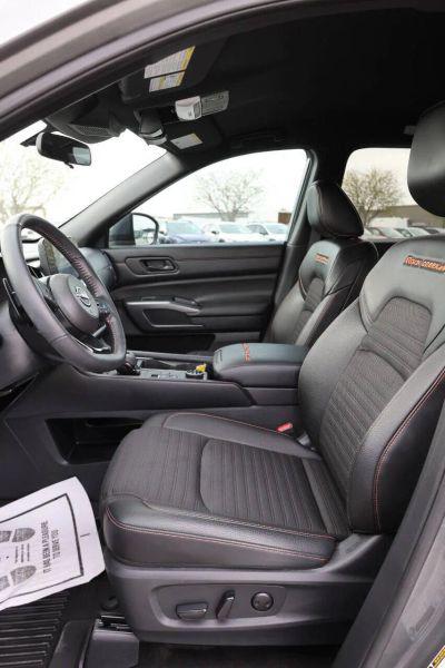 2025 Nissan Pathfinder Rock Creek 4WD