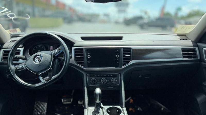 2018 Volkswagen Atlas 3.6L V6 SE w/Technology