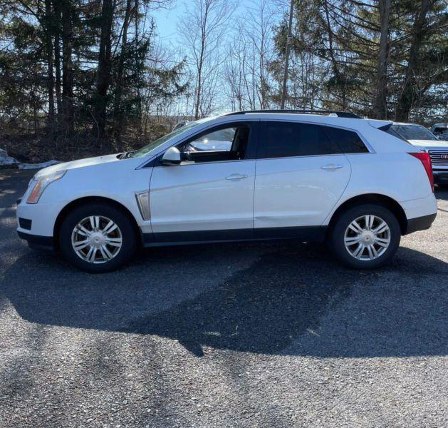 2016 Cadillac SRX Standard