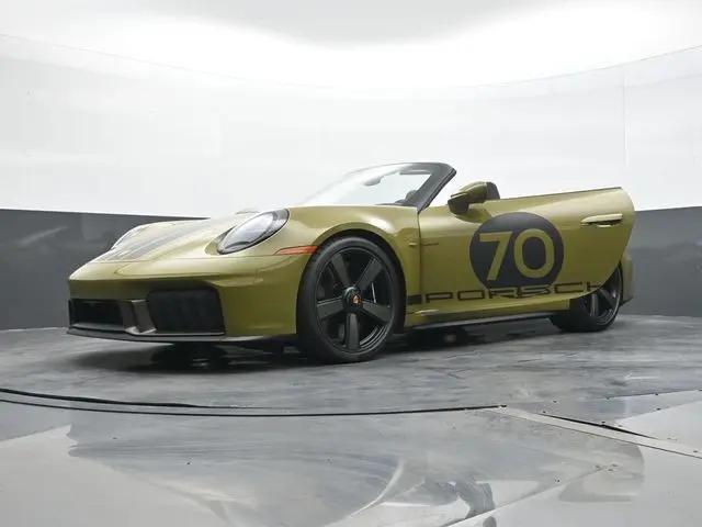 2026 Porsche 911 Carrera GTS Cabriolet