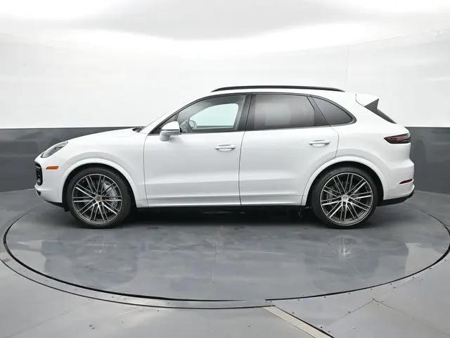 2021 Porsche Cayenne Turbo