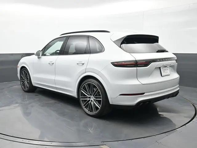2021 Porsche Cayenne Turbo