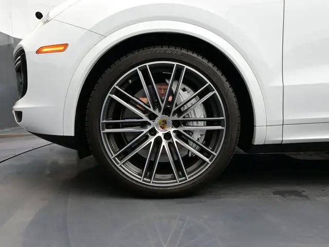 2021 Porsche Cayenne Turbo