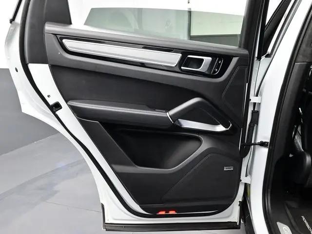 2021 Porsche Cayenne Turbo