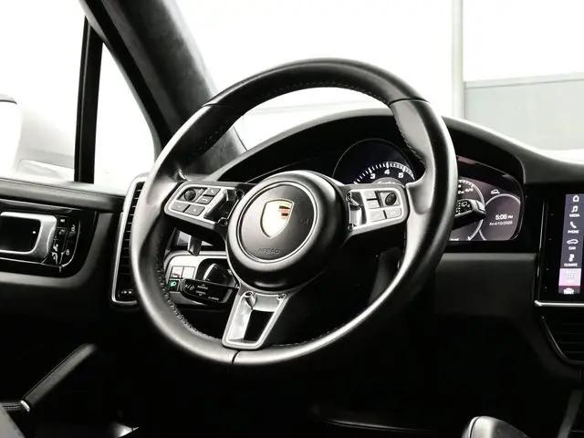 2021 Porsche Cayenne Turbo