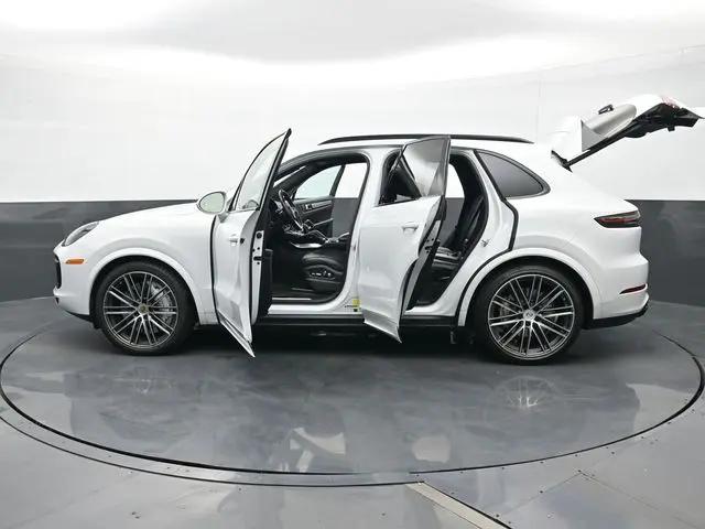 2021 Porsche Cayenne Turbo