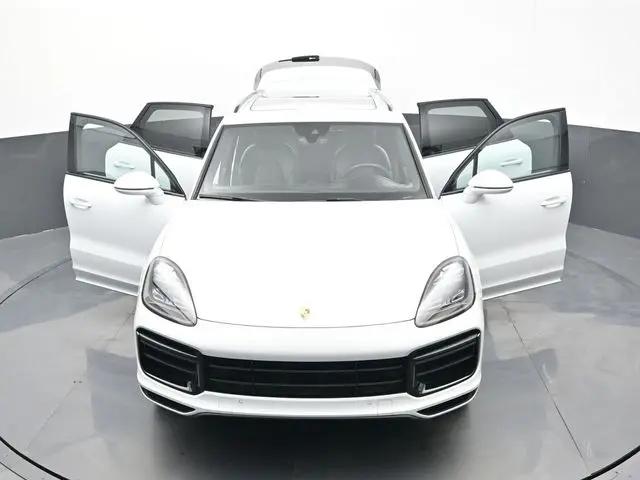 2021 Porsche Cayenne Turbo