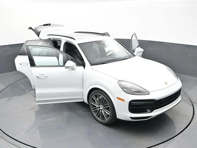 2021 Porsche Cayenne Turbo