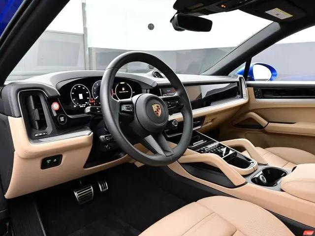 2025 Porsche Cayenne E-Hybrid S