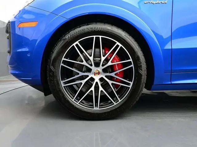 2025 Porsche Cayenne E-Hybrid S