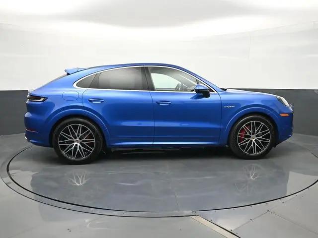 2025 Porsche Cayenne E-Hybrid S