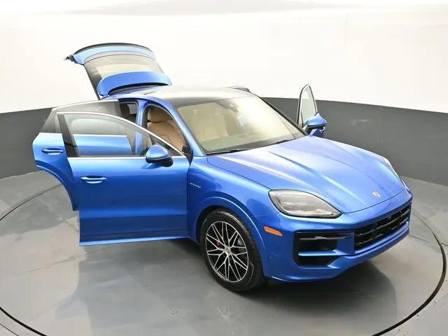 2025 Porsche Cayenne E-Hybrid S