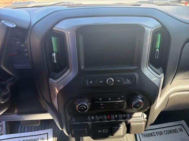 2022 Chevrolet Silverado 2500HD 4WD Crew Cab Standard Bed WT