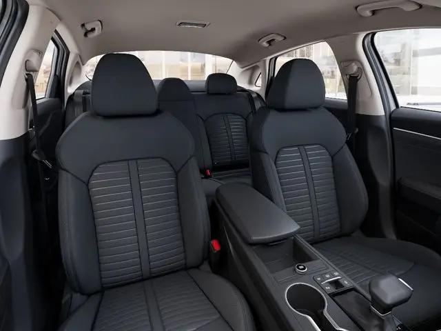 2026 Kia K5 LXS FWD