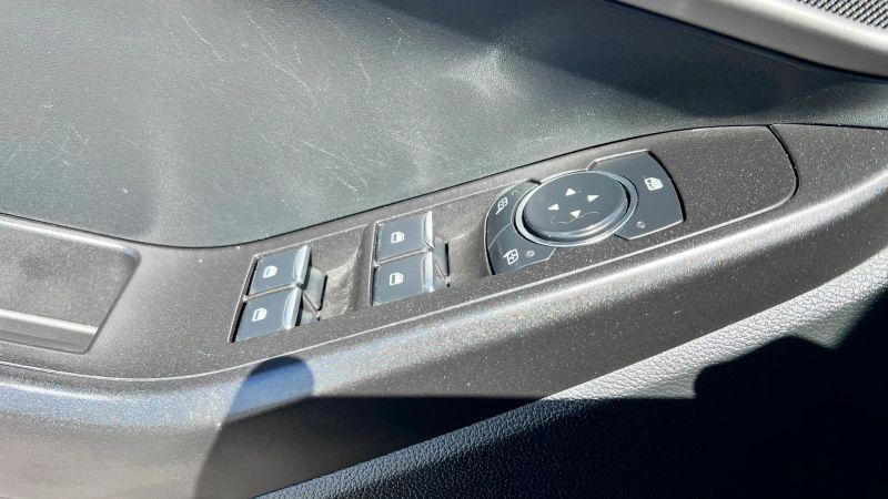 2023 Ford Explorer Base