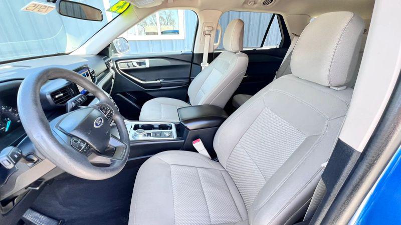 2023 Ford Explorer Base