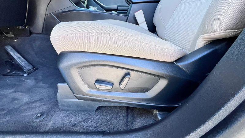 2023 Ford Explorer Base