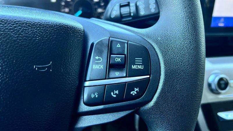 2023 Ford Explorer Base