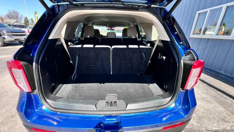 2023 Ford Explorer Base