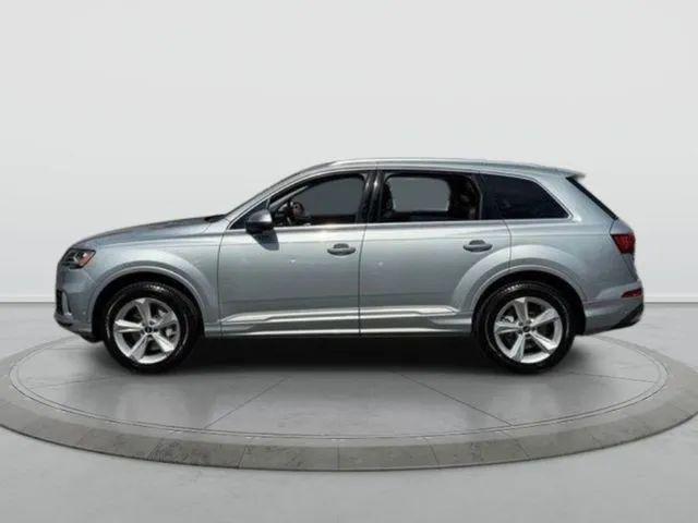 2023 Audi Q7 Premium Plus 45 TFSI quattro Tiptronic