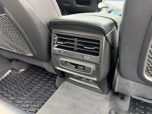 2023 Audi Q7 Premium Plus 45 TFSI quattro Tiptronic