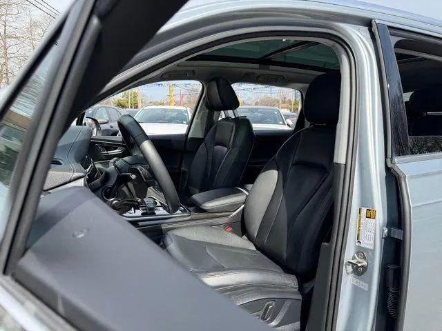 2023 Audi Q7 Premium Plus 45 TFSI quattro Tiptronic