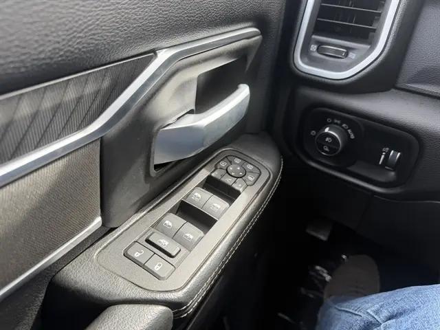 2025 Ram 2500 Big Horn Crew Cab 4x4 6'4" Box