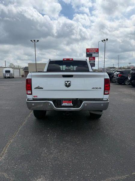 2018 Ram 1500 Big Horn Crew Cab 4x4 5'7" Box