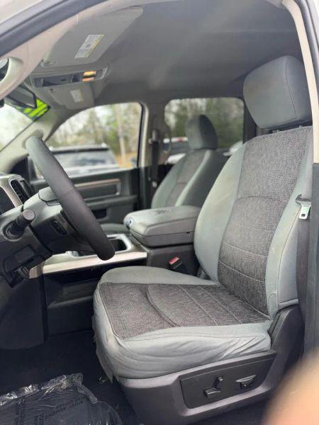 2018 Ram 1500 Big Horn Crew Cab 4x4 5'7" Box