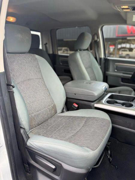 2018 Ram 1500 Big Horn Crew Cab 4x4 5'7" Box