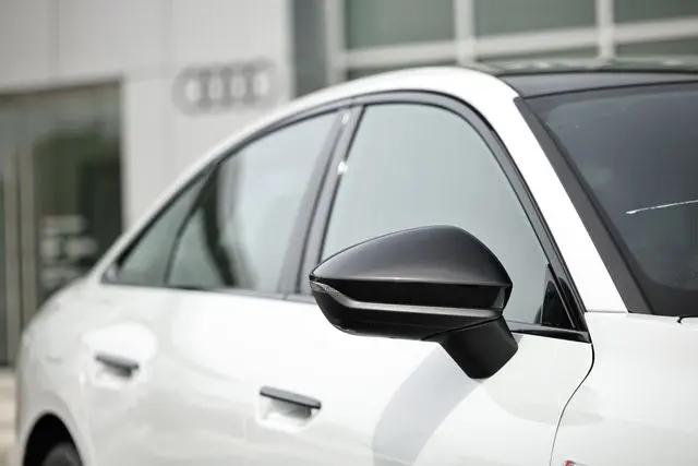 2026 Audi A6 Premium Plus quattro S tronic