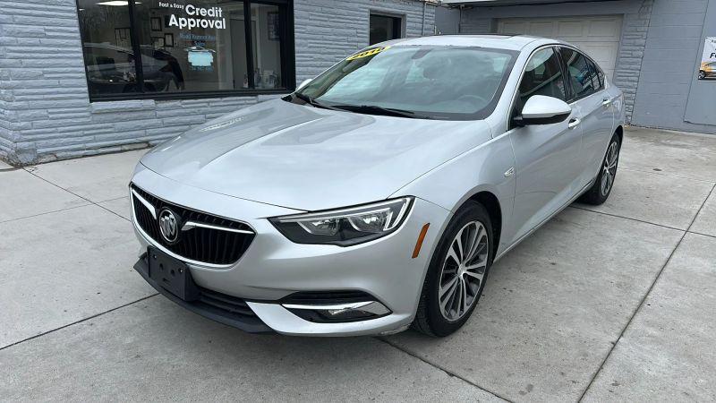 2018 Buick Regal Sportback Essence for sale in Taylor, MI