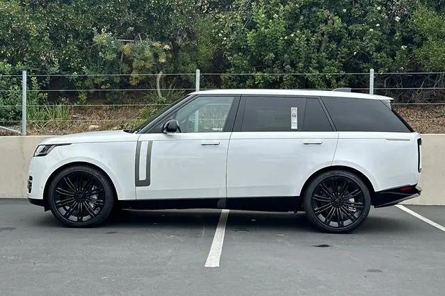 2026 Land Rover Range Rover P530 SE 7 Seat