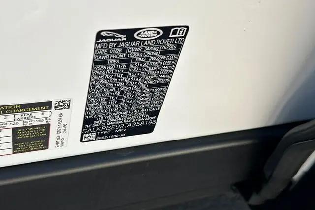 2026 Land Rover Range Rover P530 SE 7 Seat