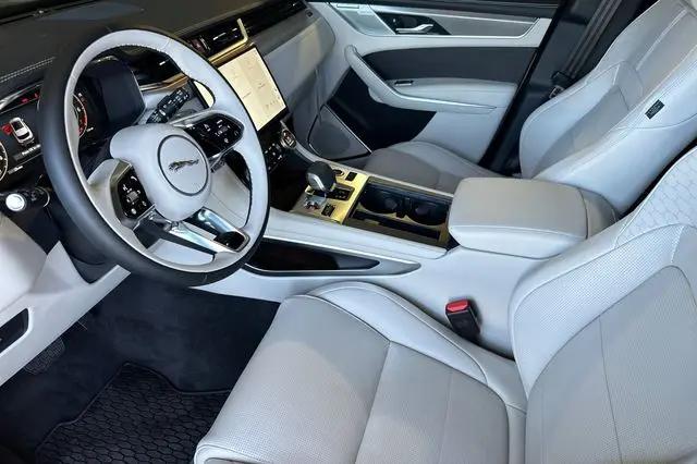 2026 Jaguar F-PACE R-Dynamic S P250 AWD Automatic