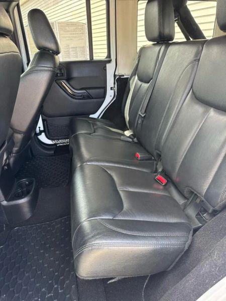 2015 Jeep Wrangler Unlimited Altitude